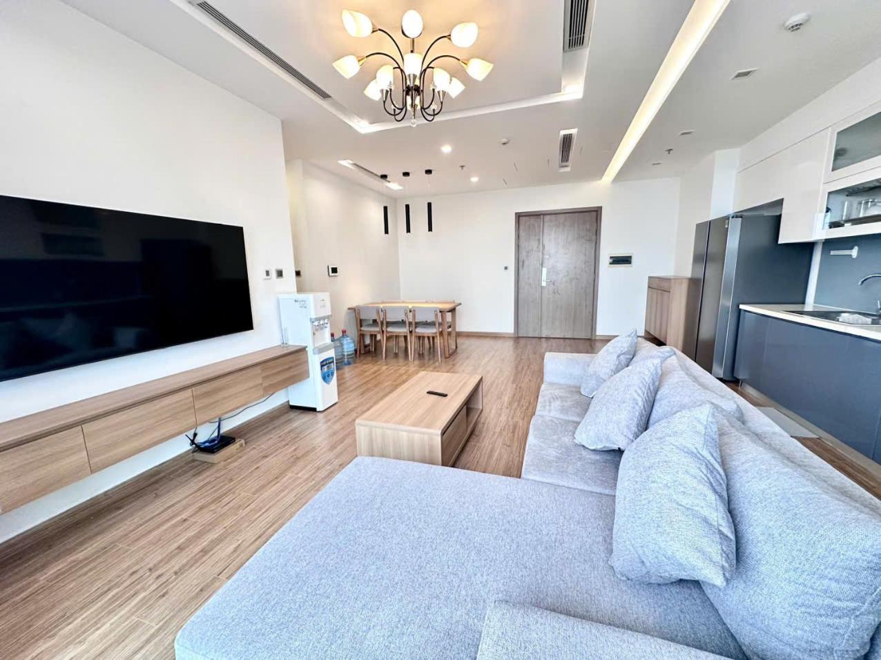 Luxury Apartment In Vinhomes Metropolis Ανόι Εξωτερικό φωτογραφία
