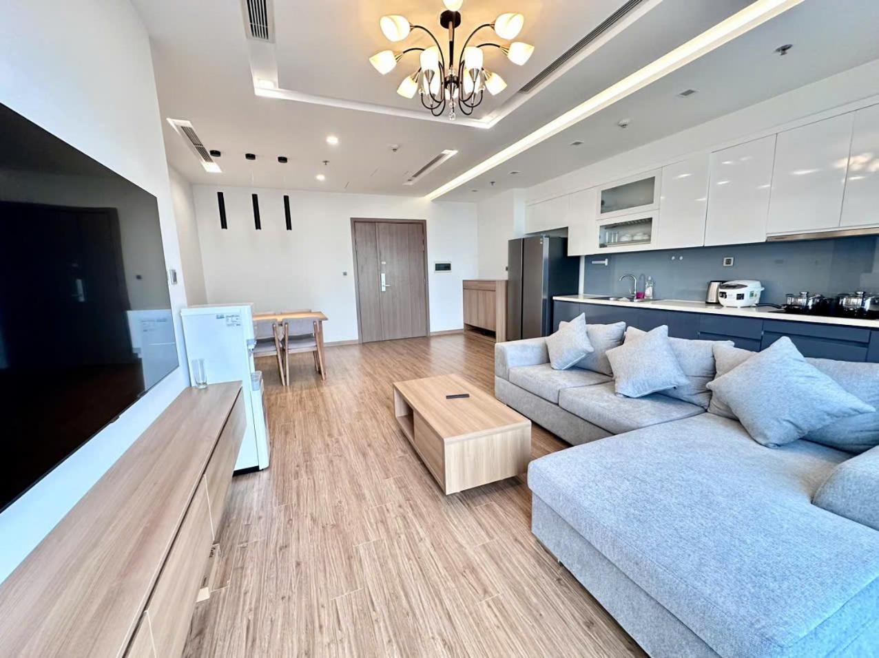 Luxury Apartment In Vinhomes Metropolis Ανόι Εξωτερικό φωτογραφία